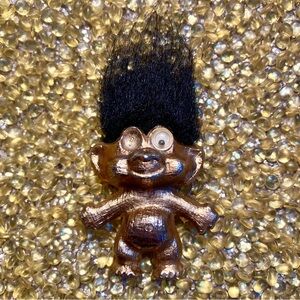 1960s Troll Brooch *missing eye*